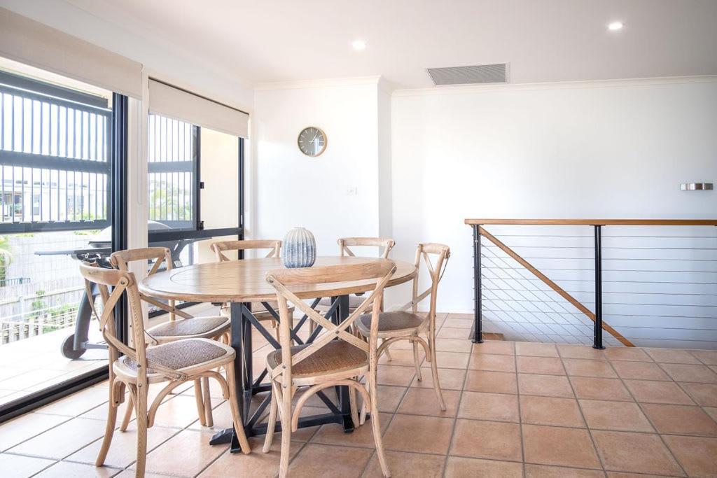 Stones Throw To Shelly Beach, Pet Friendly! Villa Caloundra Exterior photo